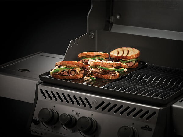 NAPOLEON - Plancha pour barbecue à gaz Rogue R425, R425-1, R525-1 & R625-1 et Freestle 365 & 425 - Napoleon - large