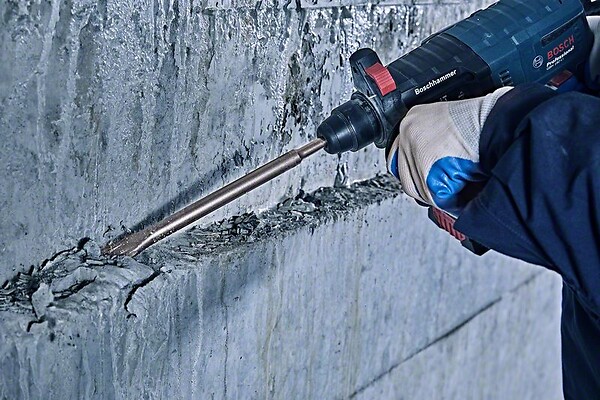 BOSCH - Burin plat sds plus auto-affutant PRO Longueur 250 x 20 mm - large