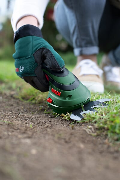 BOSCH - Taille-herbes ISIO - large