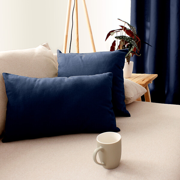 C MA DECO - Coussin non déhoussable 30x50cm coloris bleu marine - large