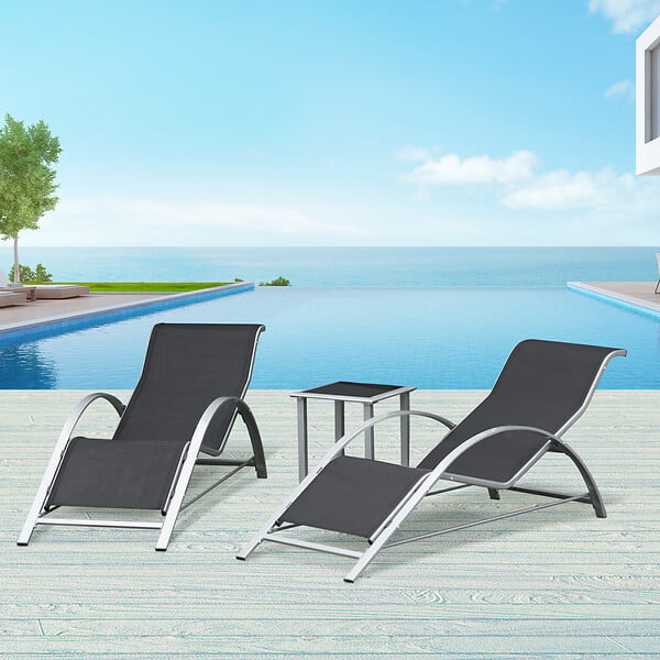 OUTSUNNY - Lot de 2 bains de soleil design contemporain table basse plateau verre trempé métal époxy textilène gris foncé - large