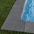 RO'MA NATURE - Margelle angle rentrant Granit Noir 47,5x47,5x3 cm Bord 1/2 Rond (à l'unité) - vignette