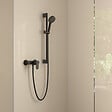 HANSGROHE - Vernis Blend Set de douche avec mitigeur + Douchette à main 2 jets + Barre de douche 65 cm, Noir mat (71640670-Vernis) - vignette