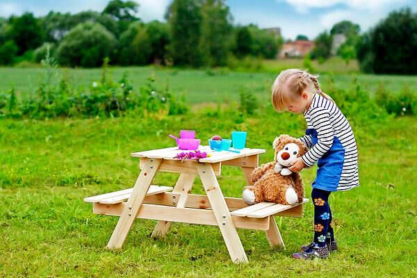 TIMBELA - TIMBELA M012-1 Table Enfant en bois  81x60xH50 cm - large