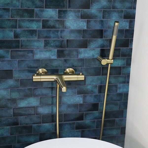 ESSEBAGNO - Luisa combiné support de douche or brossé 3 pièces - large