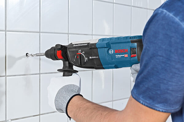 BOSCH - Perforateur BOSCH GBH 2-28 F coffret - large