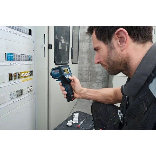 BOSCH - Détecteur thermique Bosch GIS 1000 C Professional  batterie 2Ah  chargeur 0601083301 - large