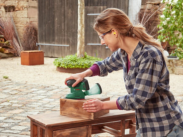 BOSCH - Ponceuse sans fil EasySander 18V outil seul - large