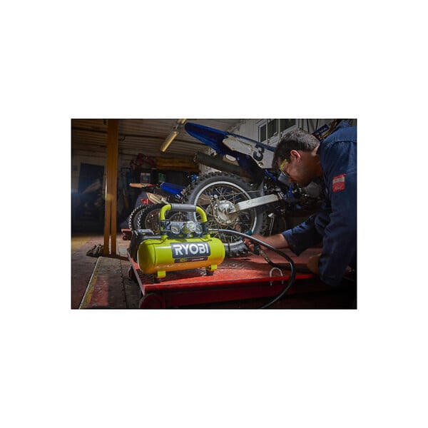 RYOBI - Pack RYOBI Compresseur à  cuve R18AC-0 - 18V One Plus - 4L - 1 batterie 2.0Ah - 1 chargeur rapide RC18120-120 - large
