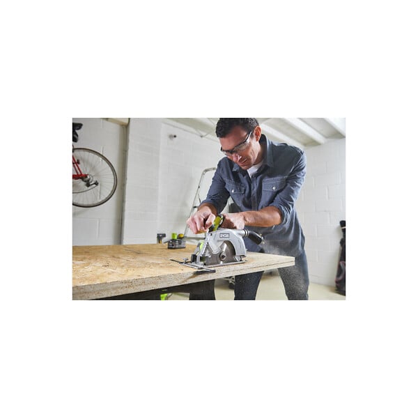 RYOBI - Pack RYOBI Scie circulaire R18CS-0 - 18V One+ - 1 Batterie 2.0Ah - 1 Chargeur rapide - large