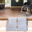 HOMCOM - Rampe de fauteuil roulant rampe de chargement antidérapante pliable avec bordures de sécurité max. 270 Kg alu. - vignette