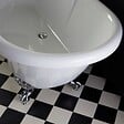 PLANETE BAIN - Baignoire ilot Charly blanche avec pieds patte d 'aigle chrome - vignette