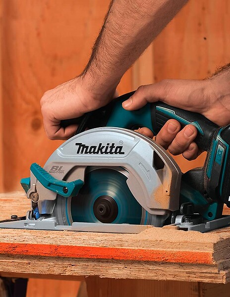 MAKITA - Scie Circulaire MAKITA DHS680ZJ 18 V Li-ion Ø 165 mm (vendu sans batterie) - large