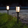 XANLITE - Balise solaire LED noire effet flamme, structure plastique, lumière blanc très chaud 1800 K, autonomie jusqu’à 8 h, alimentation solaire, indice IP44, dimensions 118 × 427 mm, usage extérieur décorati - vignette