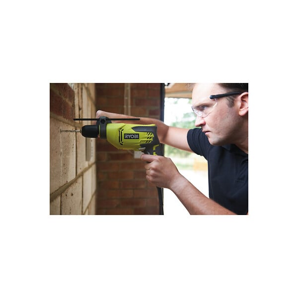 RYOBI - Pack RYOBI - Perceuse à  percussion - RPD800-K - 800W - Coffret antichocs empilable RAK38SDD 38 accessoires de perçage-vissage - porte embouts - large