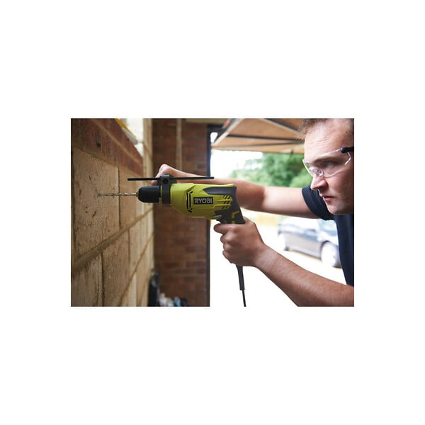 RYOBI - Pack RYOBI - Perceuse à  percussion RPD680K - 680W - Coffret empilable de 32 accessoires RAK32DDMIX mixte perçage - vissage - boulonnage - large