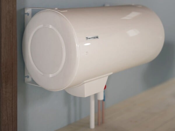 THERMOR - Chauffe eau à accumulation Thermor - 150L - 2200W - Blindé - Horizontal - Racc dessous - large