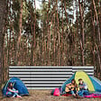 OUTSUNNY - Paravent brise-vue de camping portable pliable avec sac de transport et poteaux dim. 540 cm x 150 cm acier polyester gris blanc rayé - vignette