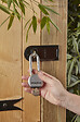 MASTER LOCK - Cadenas haute sécurité à clé acier inoxydable anse longue - vignette