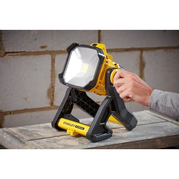 STANLEY Fatmax - V20 Lampe projecteur 18V-produit nu - large