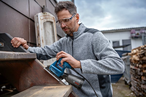 BOSCH PRO - Ponceuse vibrante GSS 160 Multi - large