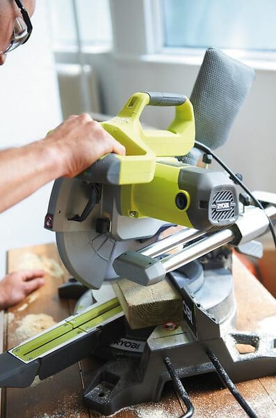 RYOBI - Scie à  onglet radiale 254 mm 2000W EMS254L Ryobi - large