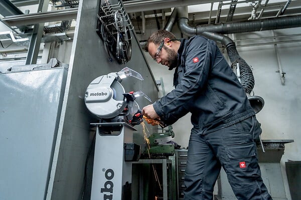 METABO - Touret à meuler DS 200 Plus - 600 W - meules Ø 200 - large