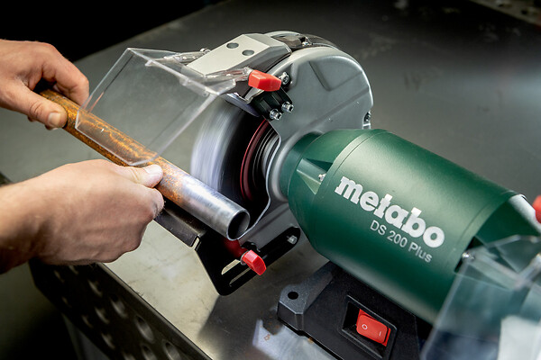 METABO - Touret à meuler DS 200 Plus - 600 W - meules Ø 200 - large