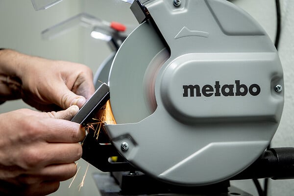 METABO - Touret à meuler DSD 200 Plus - 750 W - meules Ø 200 - large