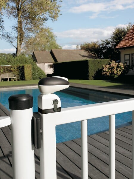 LOCINOX - Serrure Twist pour portillon de piscine LOCINOX - noir ral 9005 - TWIST 40 9005 - large