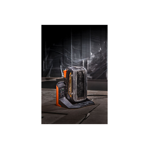 AEG - Pack AEG Agrafeuse - B18CS10-0 - 18V - 1 batterie 2.0Ah - 1 chargeur - SETL1820S - large