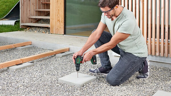 BOSCH - UniversalImpact 18V-60 Brushless 1x2,0Ah + 1x4,0Ah avec AL1820 CV - large