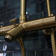 ESSEBAGNO - Luisa II 250 colonne bain-douche thermostatique or brossé - vignette