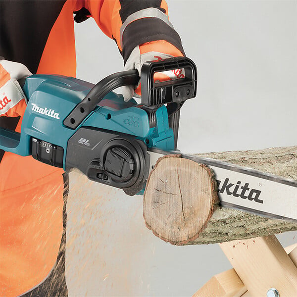 MAKITA - Tronçonneuse MAKITA DUC407ZX3 moteur BRUSHLESS 18V 40cm (vendu sans batterie) - large