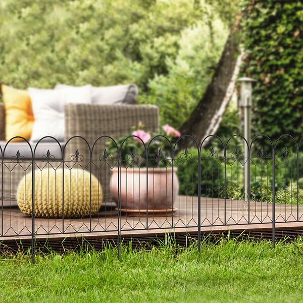 OUTSUNNY - Lot de 5 clôtures de jardin décoratives en métal avec ornements - dim. totales 305L x 79,5H cm - noir - large