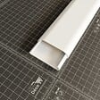 MON MARCHE DECO - Goulotte TV Cache-Câble Adhésive Arrondie PVC - L. 1,20 m - Blanc - vignette