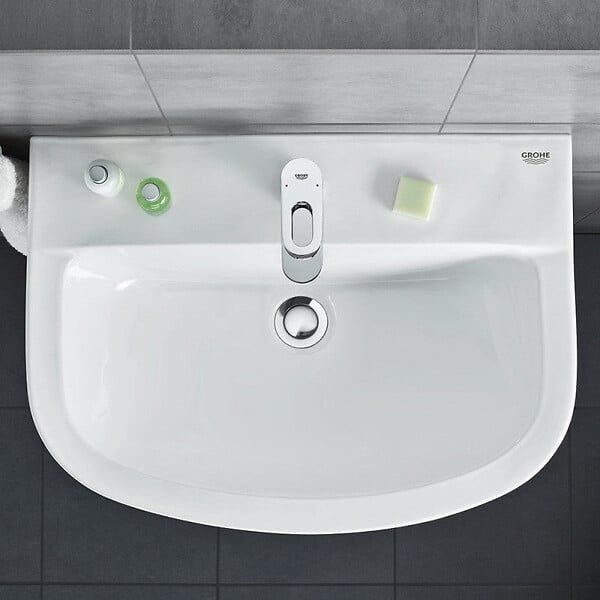 GROHE - Mitigeur lavabo BAULOOP GROHE 23335000 - taille S - bec bas  - chrome - large
