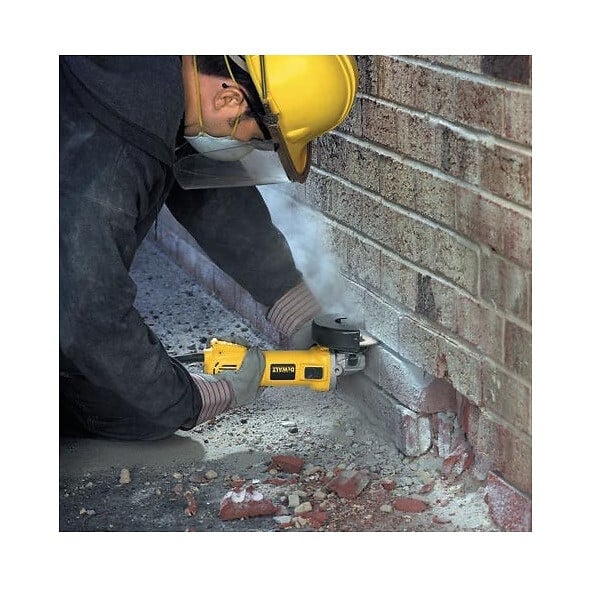 DEWALT - Meuleuse Ø125mm 1500W DEWALT DWE4257-QS - large