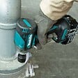 MAKITA - Boulonneuse à chocs MAKITA DTW300Z - 18V (vendu sans batterie) - vignette
