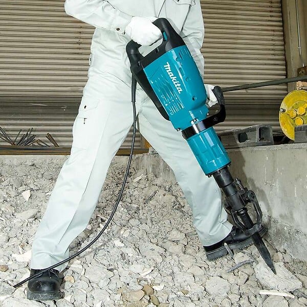 MAKITA - Marteau-piqueur Hexagonal 30 mm MAKITA HM1317C 1510 W - large