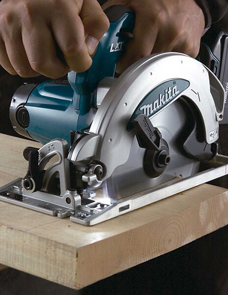 MAKITA - Scie circulaire MAKITA DSS610Z 18V LXT (vendu sans batterie) - large