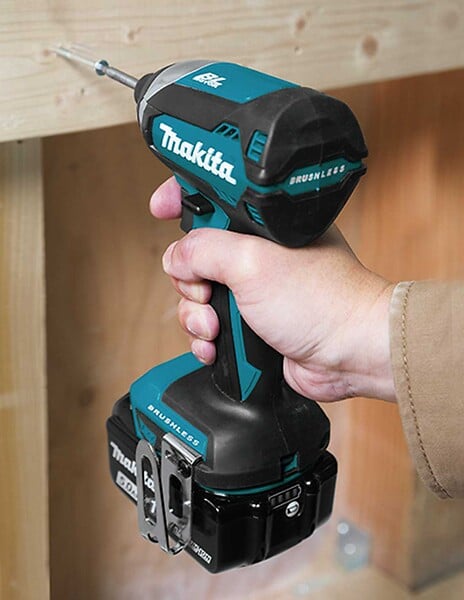 MAKITA - Visseuse à Chocs MAKITA DTD153Z 18V Li-ion 170Nm (vendu sans batterie) - large