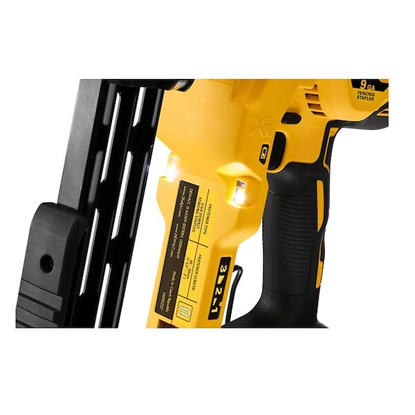 DEWALT - Agrafeuse pour clôture 18V DEWALT DCFS950P2-QW avec coffret et 2 batteries 5,0 Ah - large
