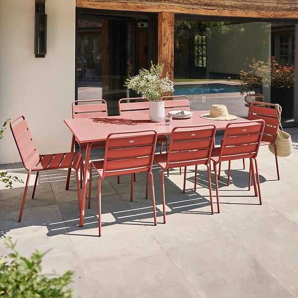 OVIALA - Ensemble table de jardin et 8 chaises en métal argile - Palavas - large