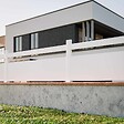 MON MARCHE DECO - Kit Clôture SLIM PVC Blanc H. 72 cm x L. 11.10 m - 1 lisse + 2 soubassements - vignette