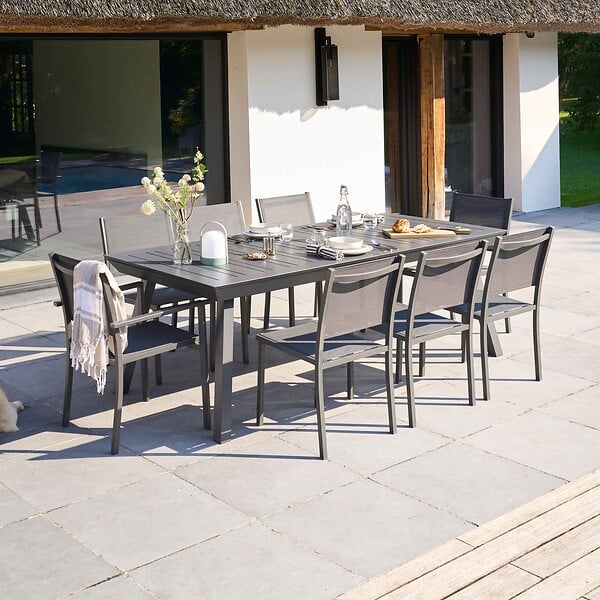 OVIALA - Ensemble table de jardin extensible et 10 chaises en aluminium gris - Olympe - large