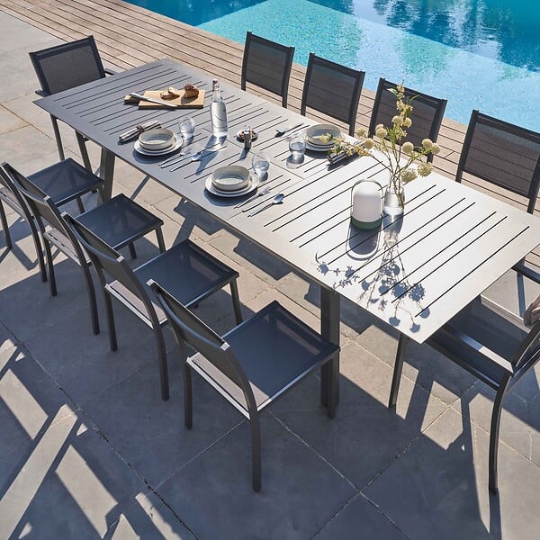OVIALA - Ensemble table de jardin extensible et 10 chaises en aluminium gris - Olympe - large