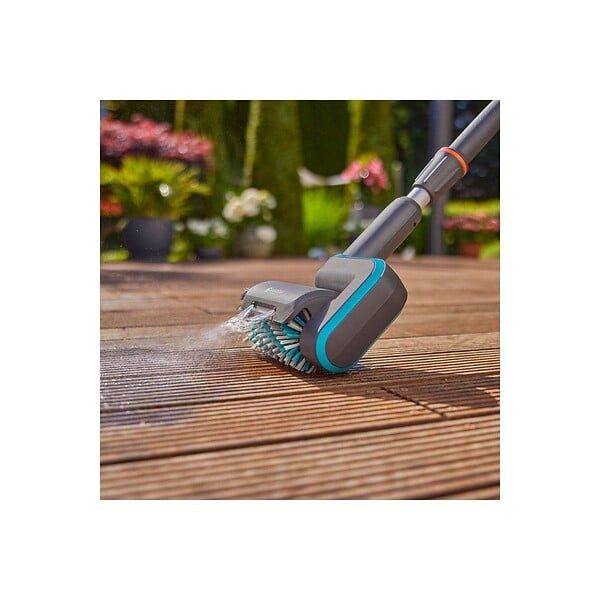 GARDENA - Nettoyeur de terrasse AquaBrush 18V / P4A - Patio - Kit prêt-à-l'usage - large