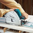 MAKITA - Scie circulaire plongeante 1300W Ø165MM -  - Avec coffret MAKPAC + Rail de guidage 1400 mm - SP6000J1 - vignette