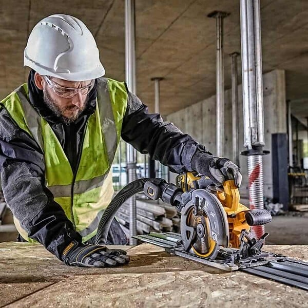 DEWALT - Scie circulaire Ø190mm 54V DEWALT DCS579NT-XJ FLEXVOLT Brushless avec coffret - large